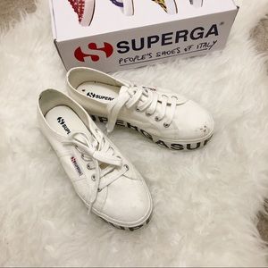 2790 cotw outsole lettering white
